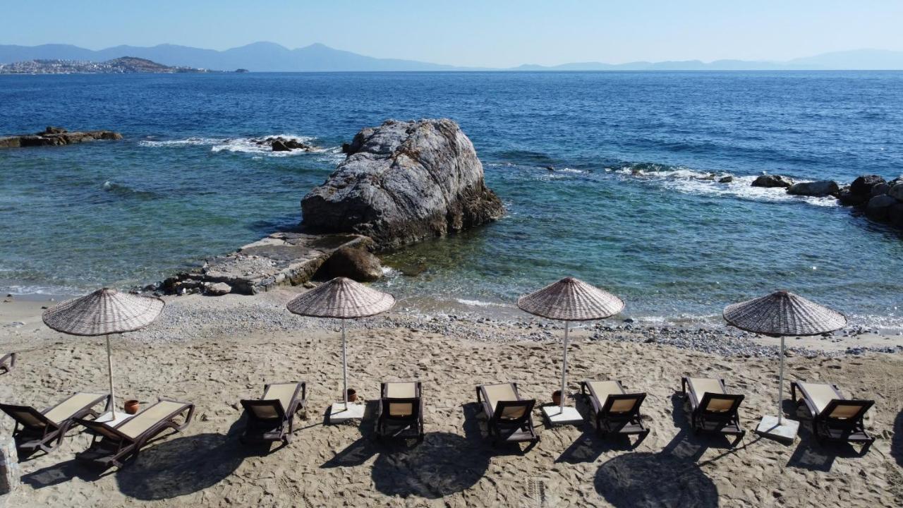 Pine Bay Holiday Resort Kusadası Exterior foto A beach on the island of Skopelos