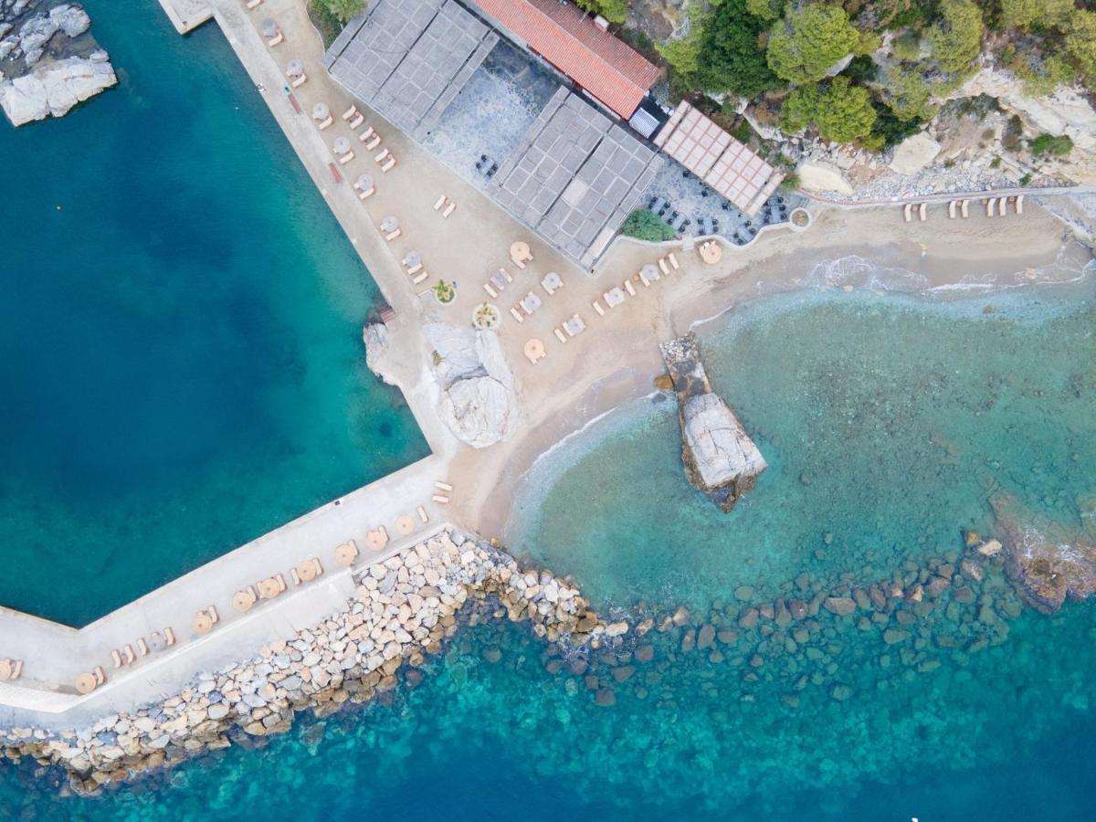 Pine Bay Holiday Resort Kusadası Exterior foto Aerial view of the beach