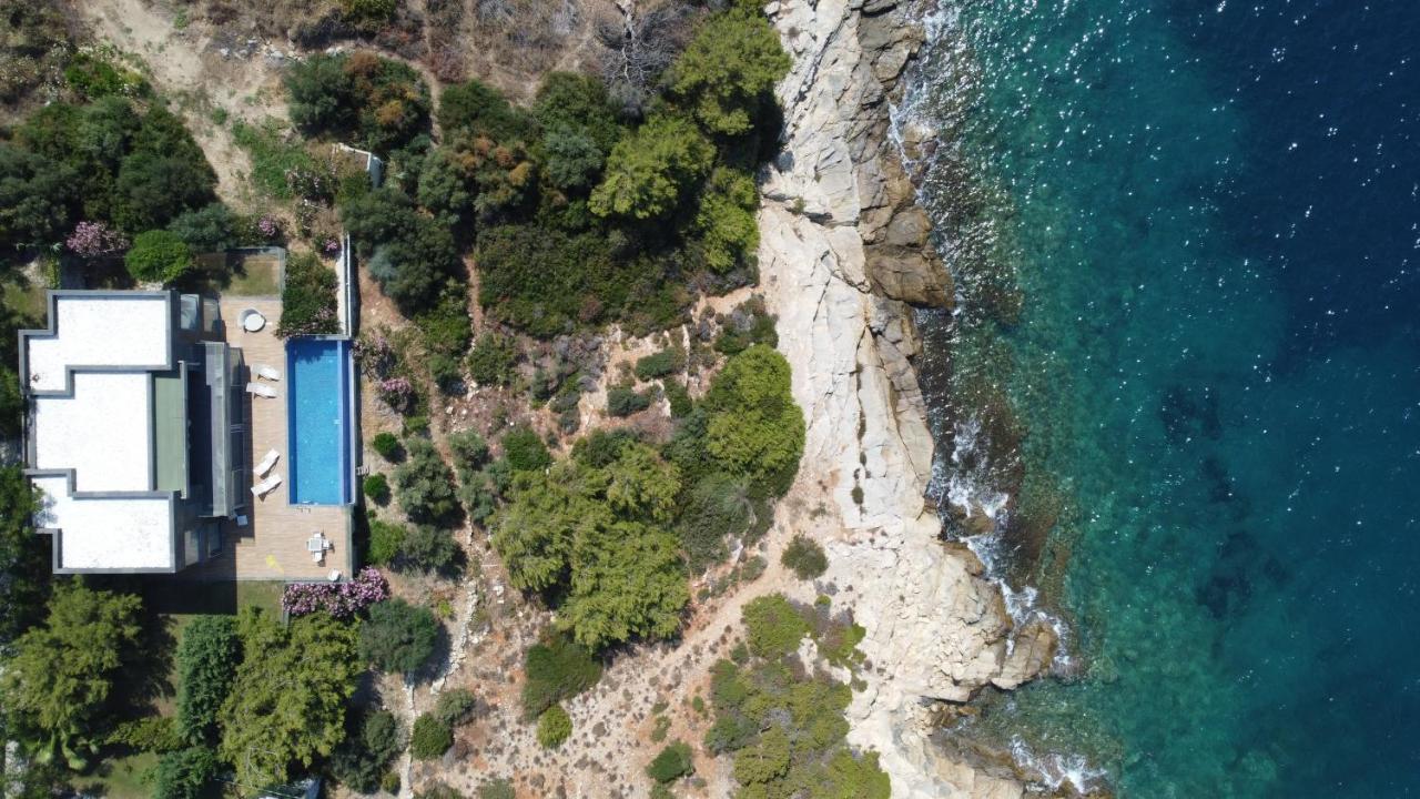 Pine Bay Holiday Resort Kusadası Exterior foto Aerial view of the beach